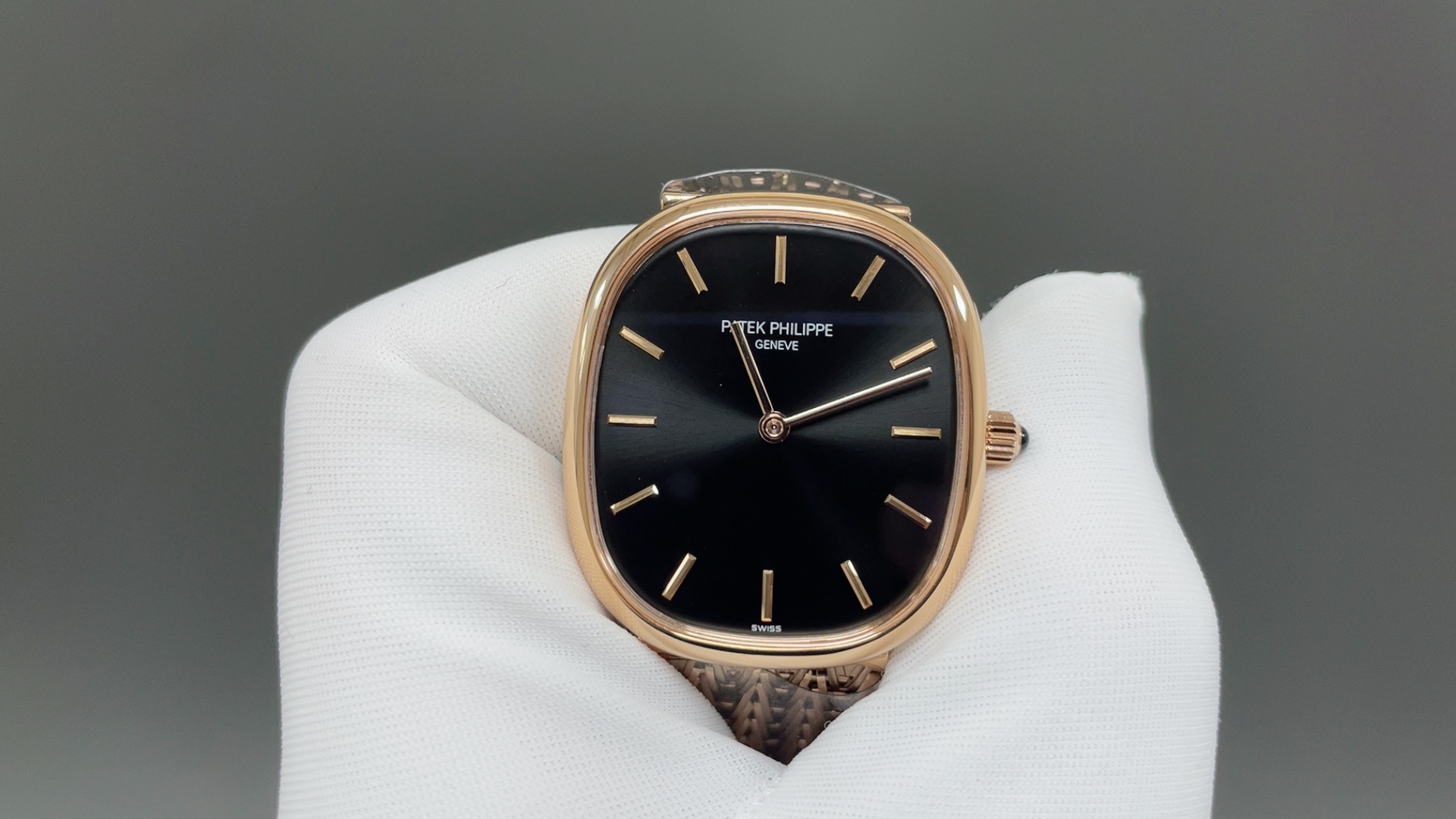 PATEK PHILIPPE パテックフィリップ 腕時計 レディース 細身 ファインメタル ブラック - 画像 3