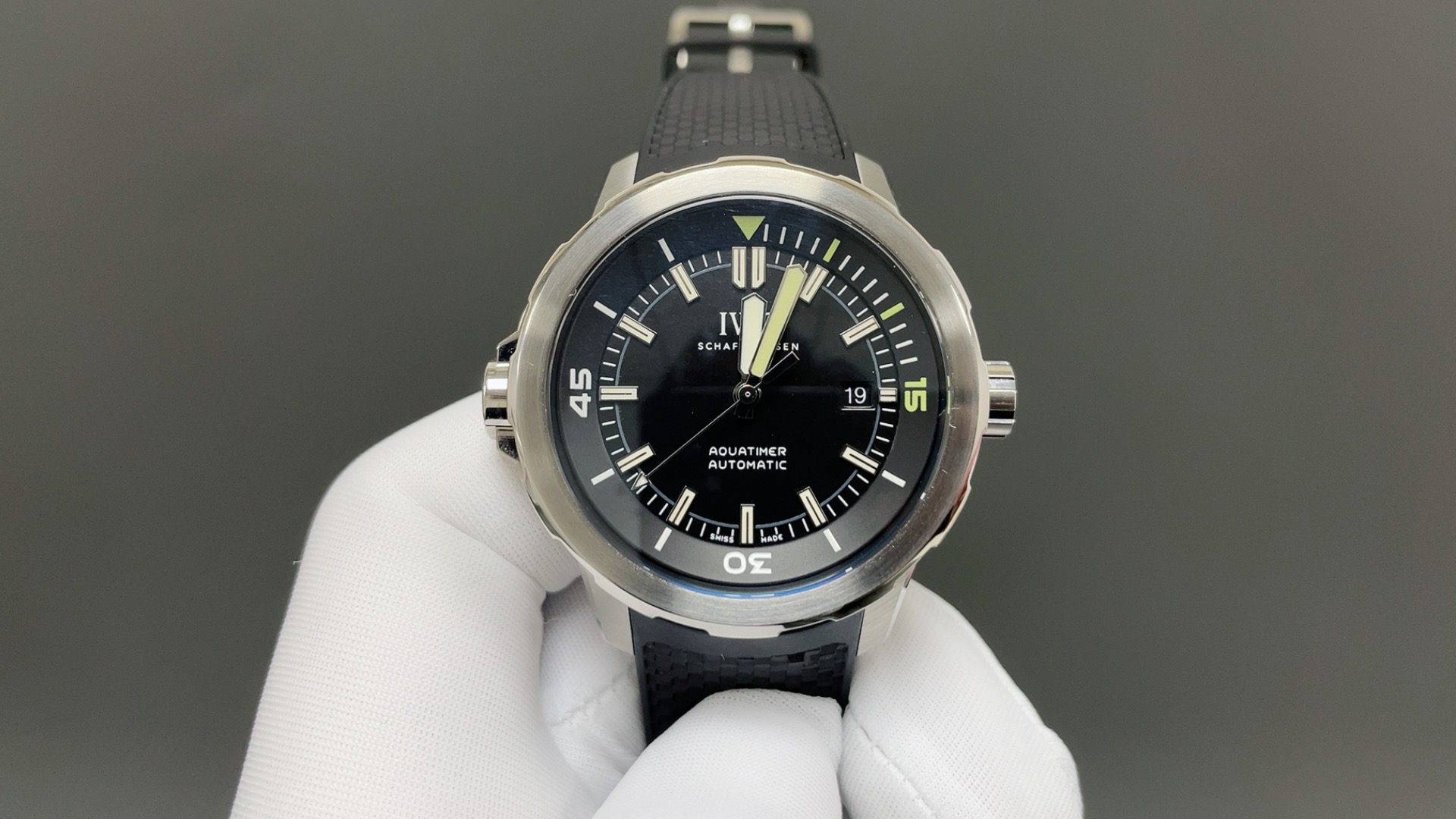 IWC イワ Schneider 腕時計 メンズ 自動巻き 機械式 43mm ブラック