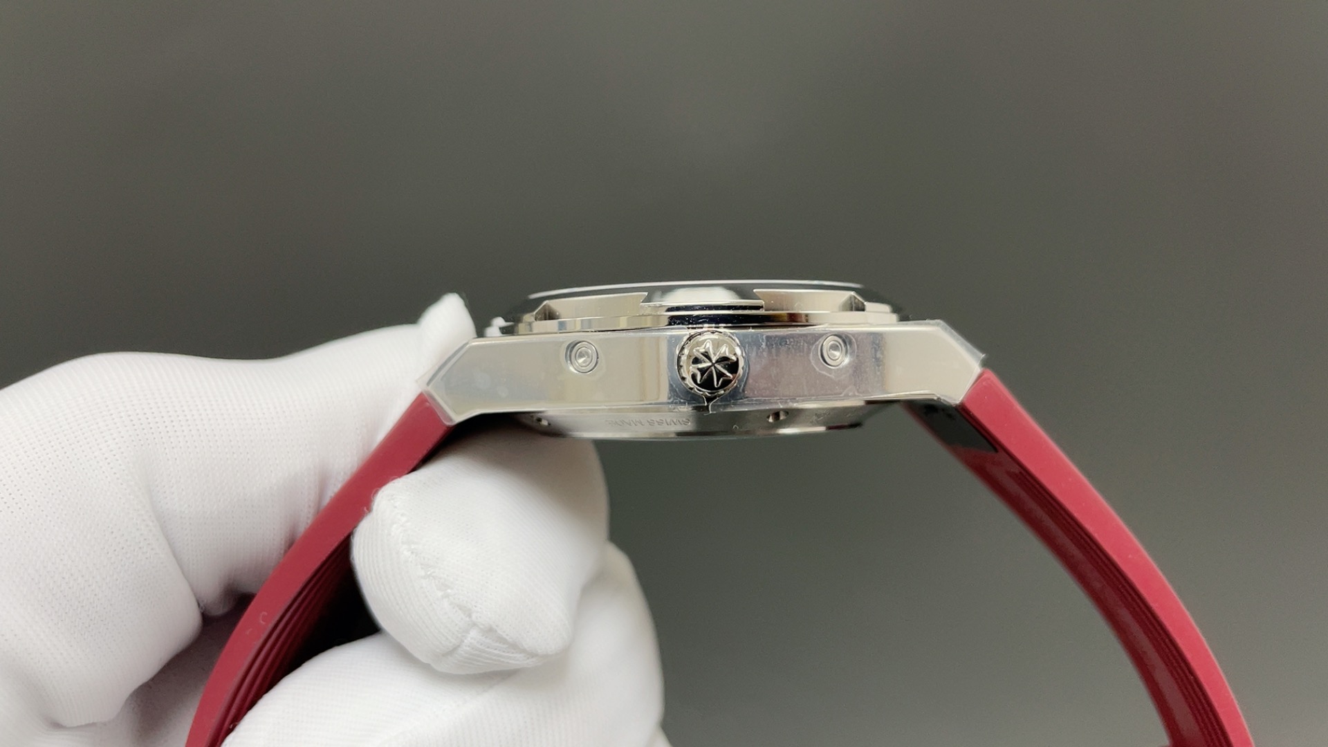 VACHERON CONSTANTIN ヴァシュロンコンスタンタン 縦横四海 腕時計 メンズ 自動巻き 41mm レッド - 画像 4