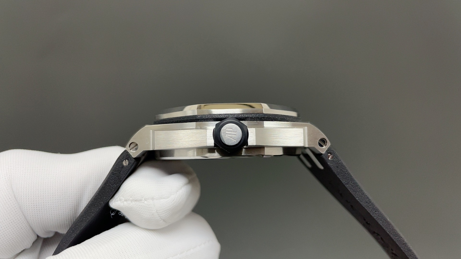 AUDEMARS PIGUET オーデマ・ピゲ スポーツ腕時計 メンズ 自動巻き 42mm ブラック - 画像 4