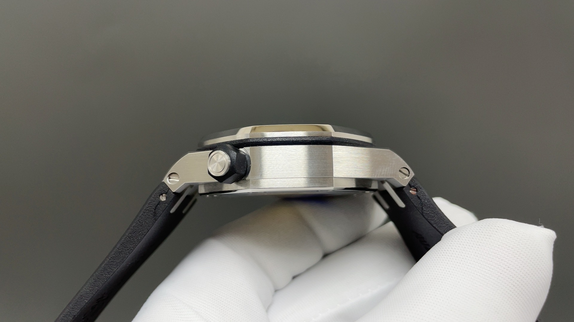 AUDEMARS PIGUET オーデマ・ピゲ スポーツ腕時計 メンズ 自動巻き 42mm ブラック - 画像 5