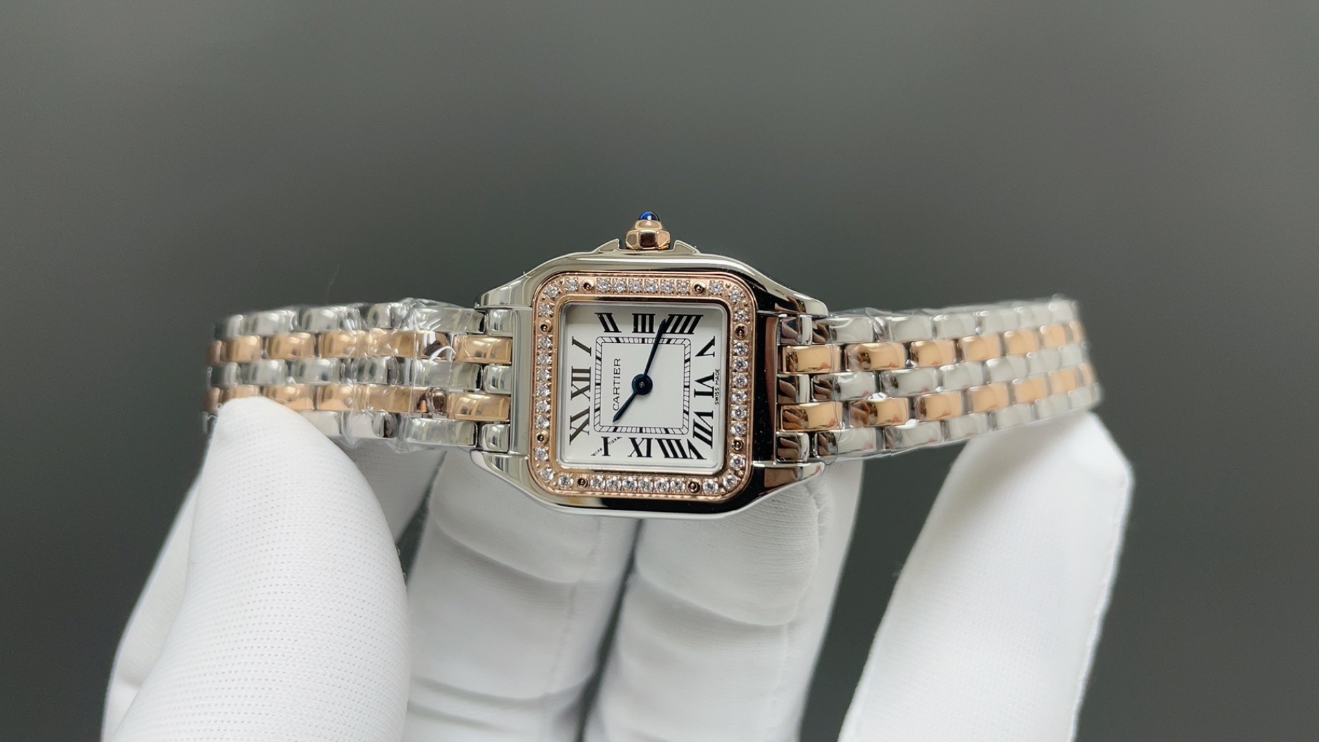 Cartier カルティエ パンテール 腕時計 レディース ダイヤモンド タンク型 27mm ピンクゴールド ホワイト - 画像 2