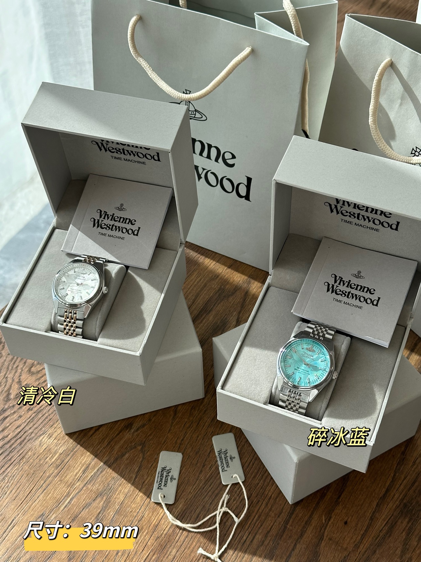 Vivienne Westwood ヴィヴィアン・ウエストウッド 腕時計 メンズ シルバー ブルー 39mm レザーベルト