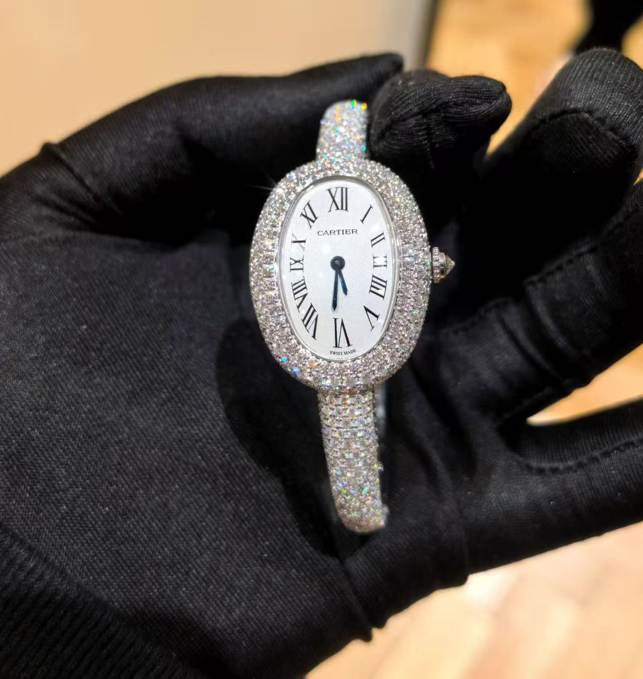 CARTIER カルティエ 浴缸シリーズ 腕時計 レディース ダイヤモンド ホワイトゴールド 全2色 - 画像 2