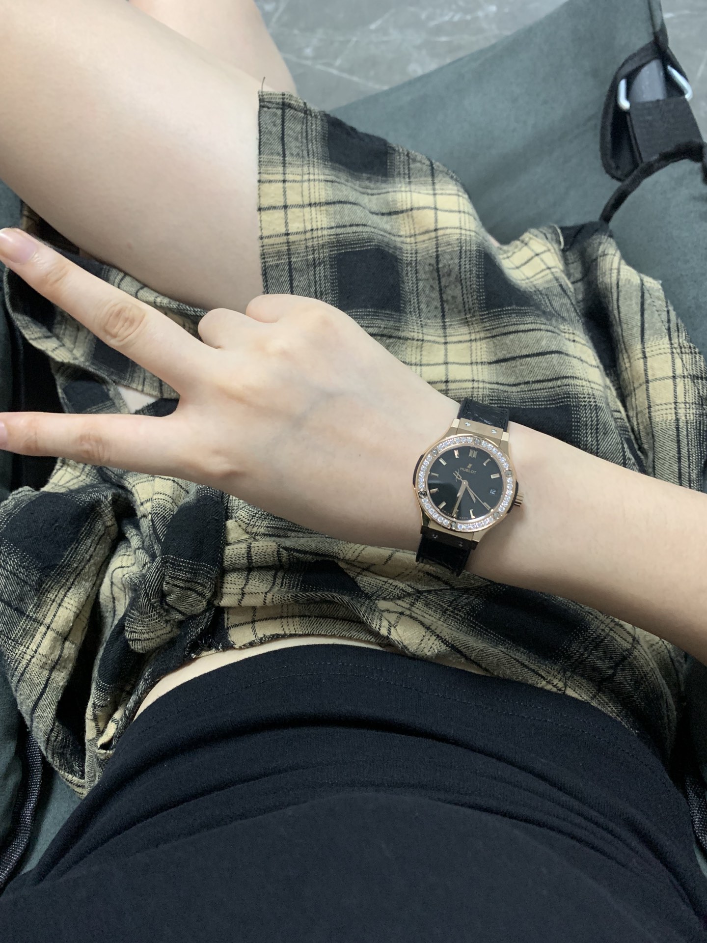 HUBLOT ハブロット 腕時計 レディース ローズゴールド ダイヤモンド クオーツ 全2色