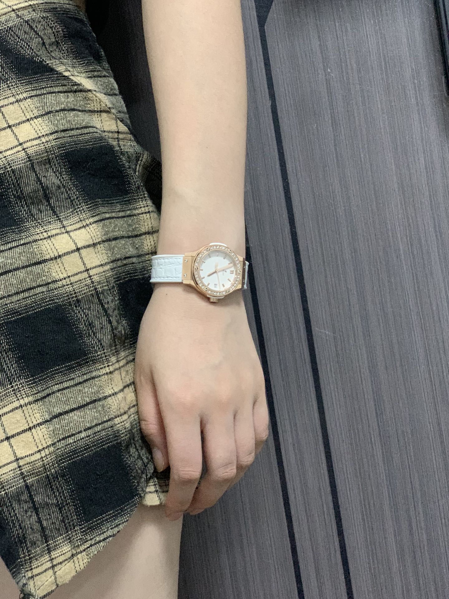 HUBLOT ハブロット 腕時計 レディース ローズゴールド ダイヤモンド クオーツ 全2色 - 画像 6
