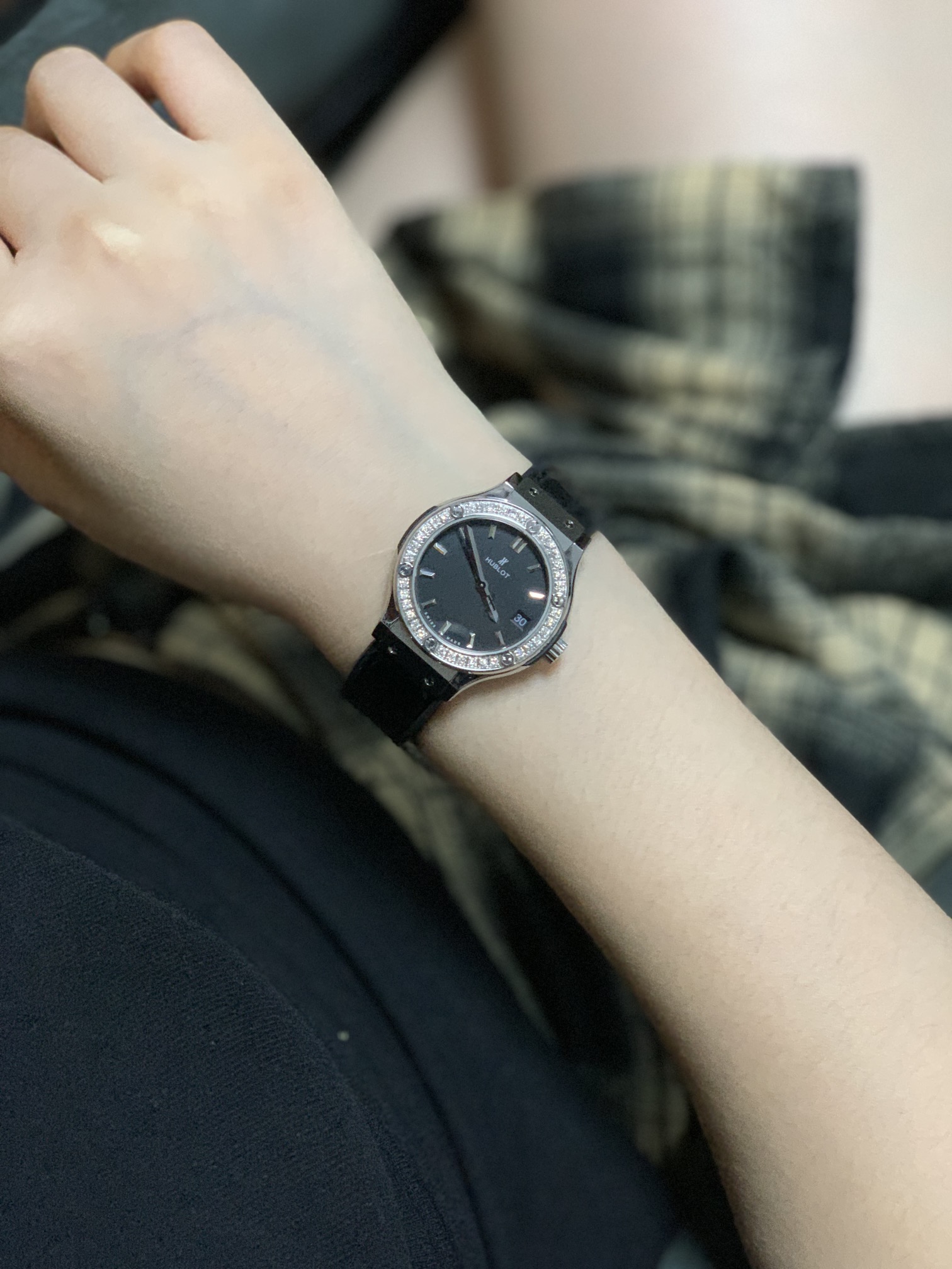 HUBLOT ハブロット 腕時計 レディース シースルーベルト 高級感 シルバー ブラック - 画像 6