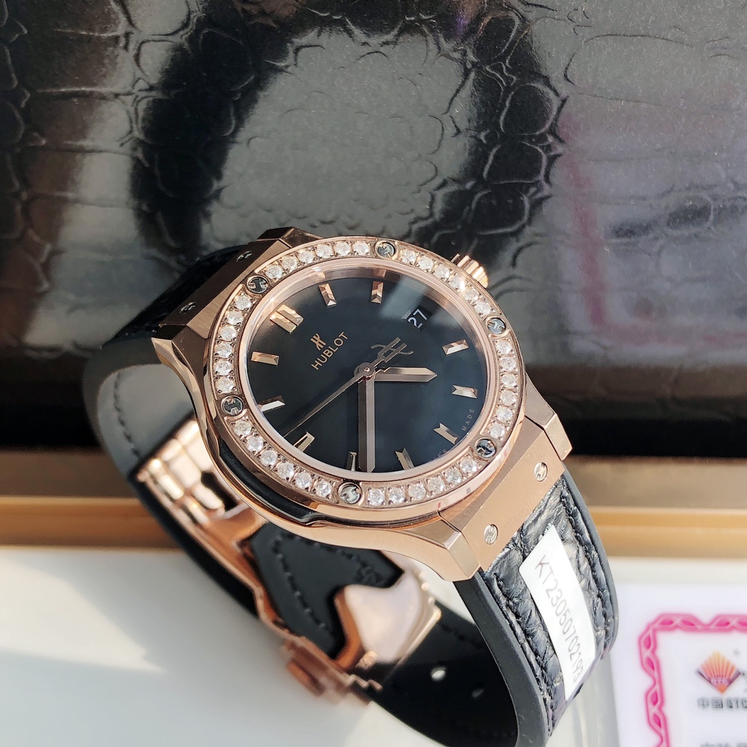 HUBLOT ハブロット 腕時計 レディース ダイヤモンド ブラック カーフレザー ローズゴールド - 画像 4