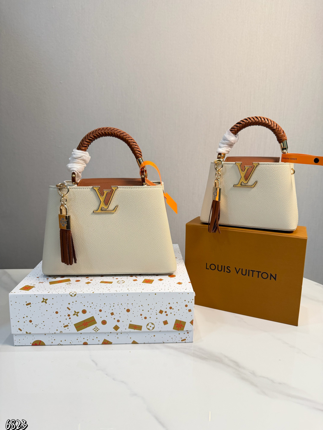 Louis Vuitton カプシーヌ MINI/BB ルイヴィトン CAPUCINES MINI/BB レザー ショルダーバッグ ハンドバッグ レディースバッグ 6色 - 画像 2
