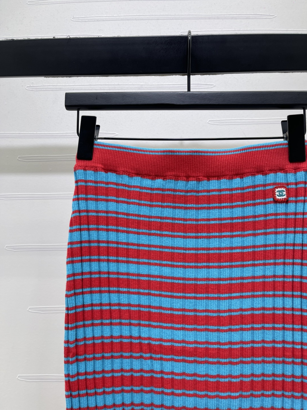 CHANEL シャネル ニット スカート レディース リブ バンド デザイン 赤×青 - 画像 4