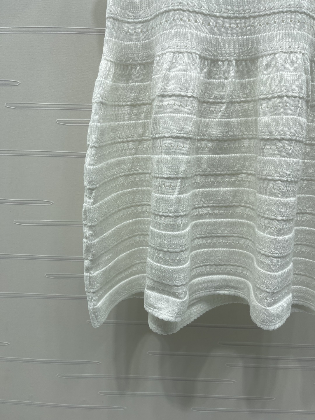 CHANEL シャネル レディース ワンピース バックレス ロゴ ニット 3色展開 - 画像 6
