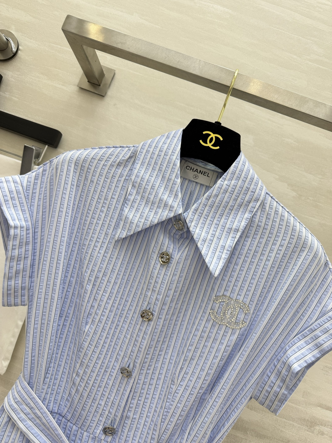 CHANEL シャネル ワンピース レディース 綿100% リブストライプ フロントボタン ショートスリーブ ロング丈 ブルー - 画像 4