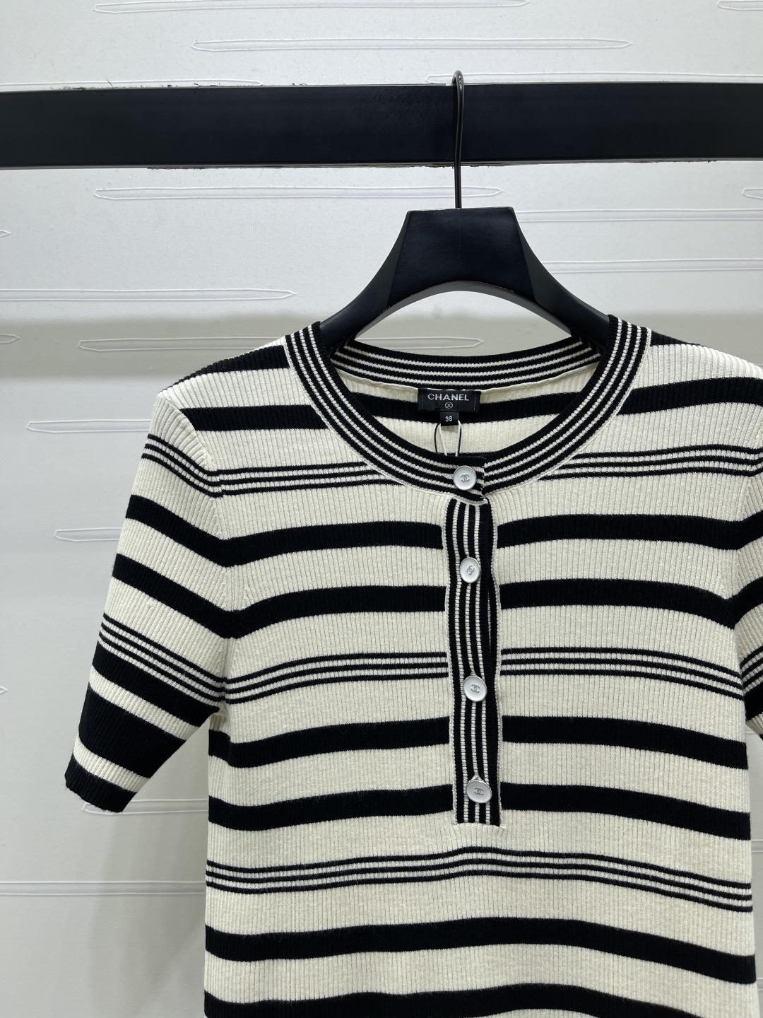 CHANEL シャネル ニット Tシャツ レディース 半開襟 撞色ストライプ ファッション 2色展開 - 画像 4