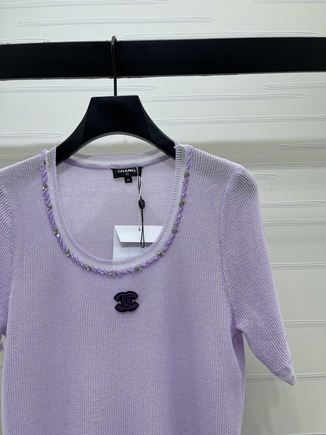 CHANEL シャネル ニット Tシャツ レディース Uネック 水玉刺繍 シルク混 紫 - 画像 2