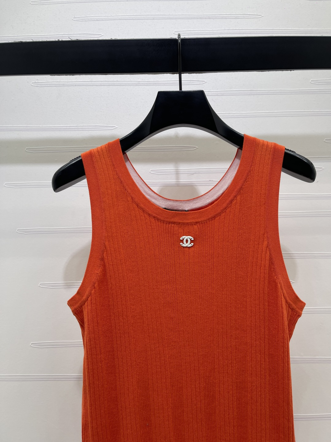 CHANEL シャネル ニット サイドスリット付きタンクトップ レディース タイトシルエット 伸縮性 4色展開 - 画像 3