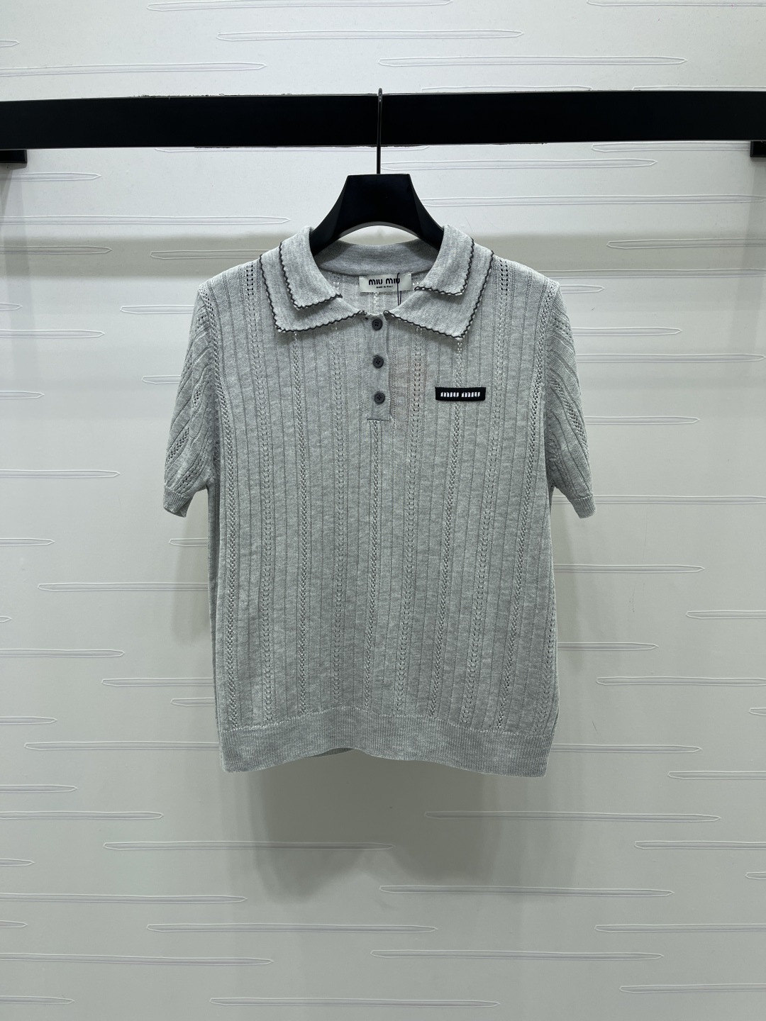 MIU MIU ミウミウ ニット Tシャツ メンズ ポロネック シルエット 綿混 青灰 全2色