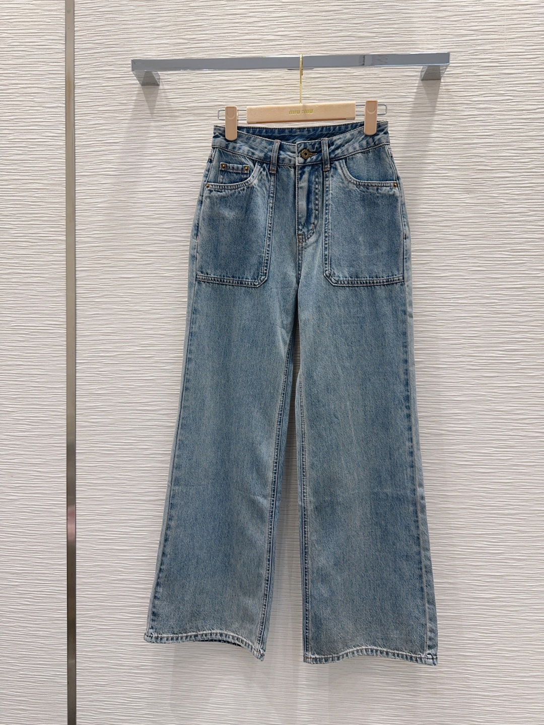MIU MIU ミウミウ デニムパンツ レディース ストレート フレア ワイド ファッション ティーン グレー