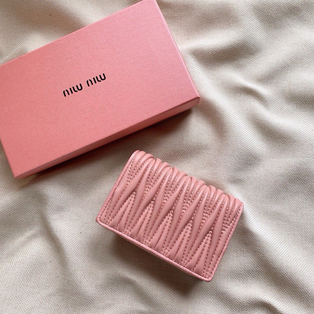 MIU MIU ミュウミュウ カードケース ミニ財布 プチ財布 ピンク - 画像 3
