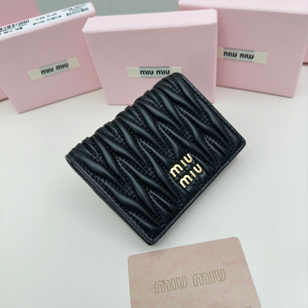 MIU MIU ミウミウ コインケース 三つ折り財布 ファンシーデザイン 黒 - 画像 2