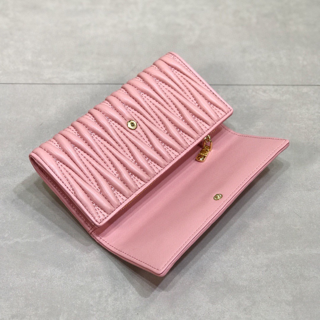 Miu Miu ミュウミュウ 長財布 ミニ ミニミン ミニ財布 パステルピンク 全2色 - 画像 7