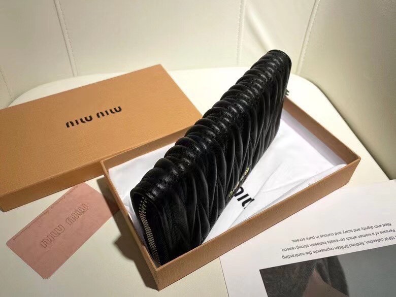 Miu Miu ミュウミュウ 長財布 ロングウォレット ファスナー ブラック - 画像 6