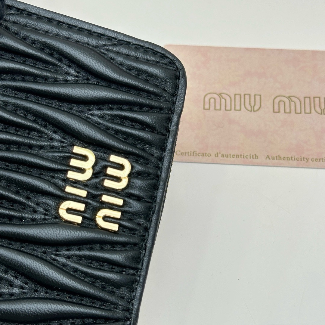 Miu Miu ミウミウ ウォレット ミニ財布 ファンシーデザイン 黒 ピンク ブルー 全3色 - 画像 5
