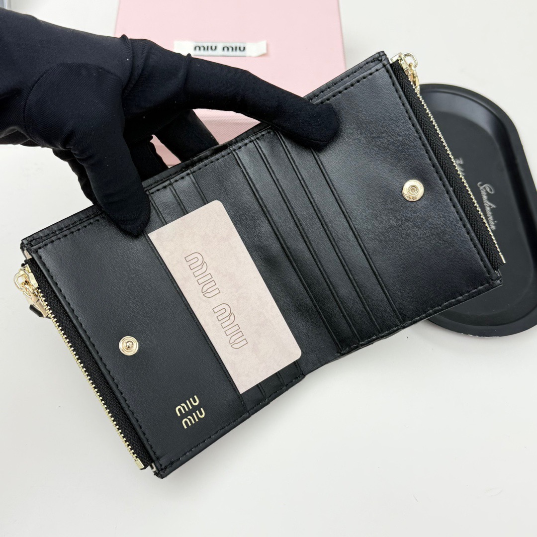 Miu Miu ミュウミュウ ポーチ 小銭入れ プチショルダー ブラック - 画像 8