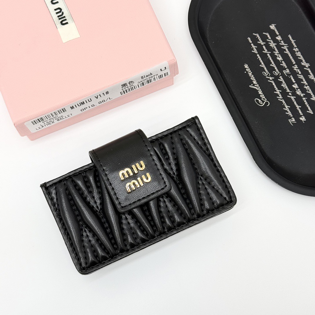 MIUMIU ミュウミュウ カードケース 風琴褶 ファスナー付き 黒 ピンク グレー 全3色 - 画像 2