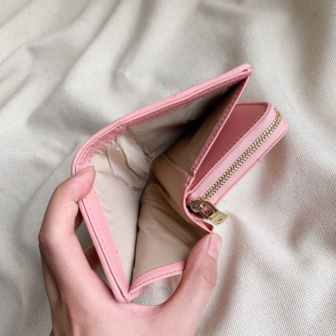 Miu Miu ミュウミュウ カードケース 本革仕様 ファスナー 2つ折り ピンク - 画像 6