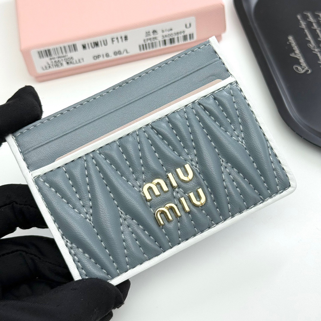 MIUMIU ミウミウ カードケース ミニウォレット 桃紅 全4色展開 - 画像 5