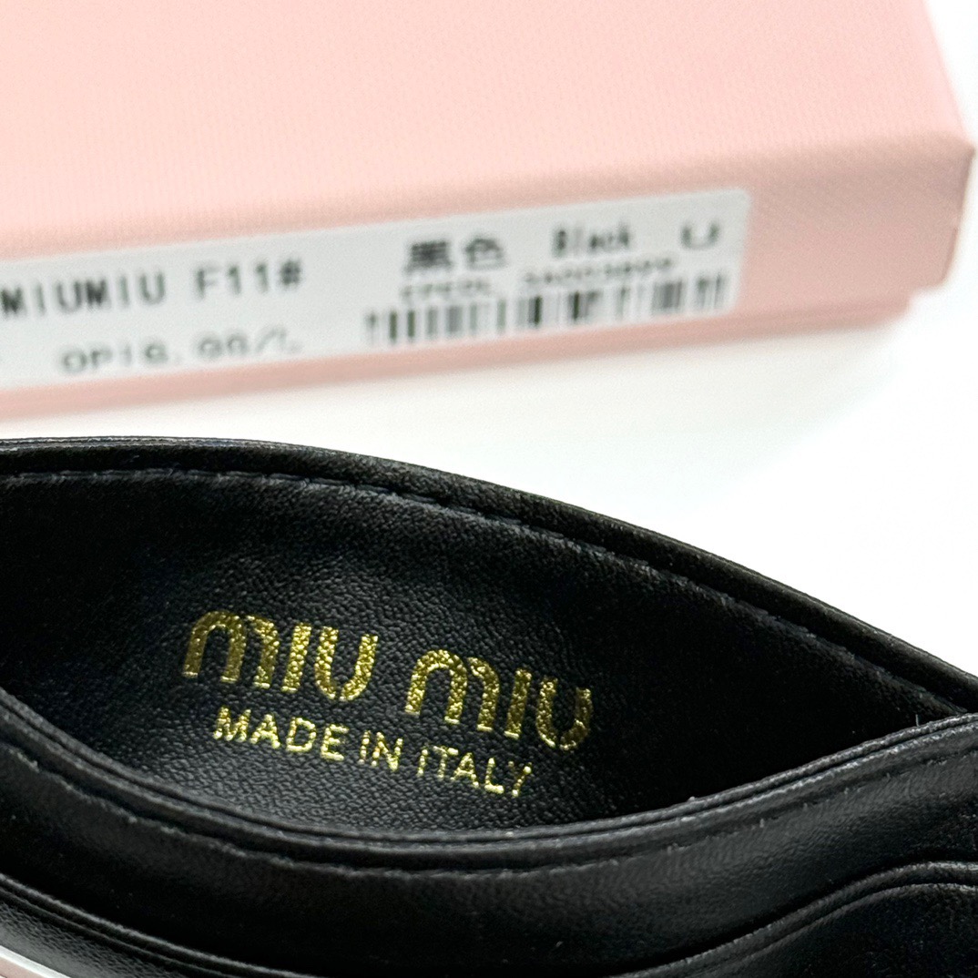 Miu Miu ミウミウ カードケース 本革 ファンシーデザイン 黒 ブラウン ピンク グレー 全4色展開 - 画像 9