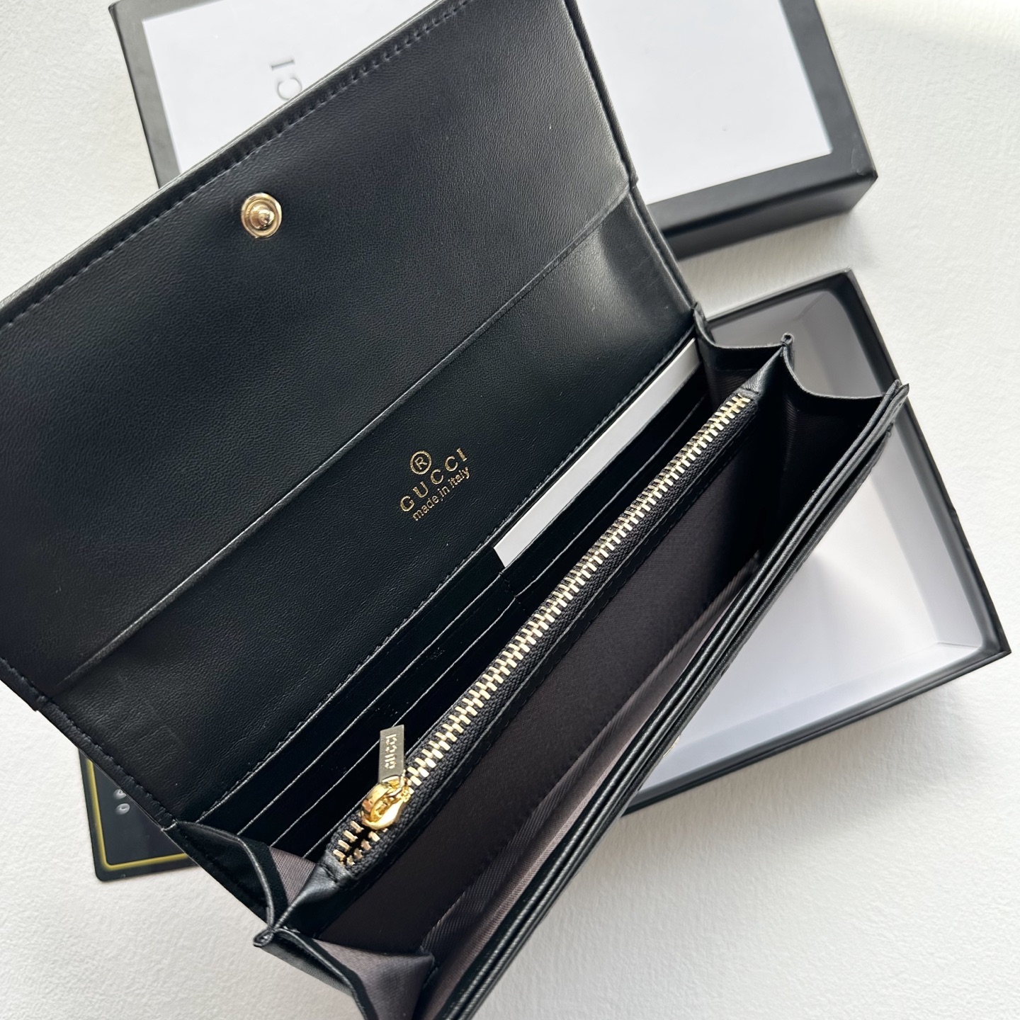 GUCCI グッチ 長財布 本革仕様 メンズ レディース 黒 - 画像 9