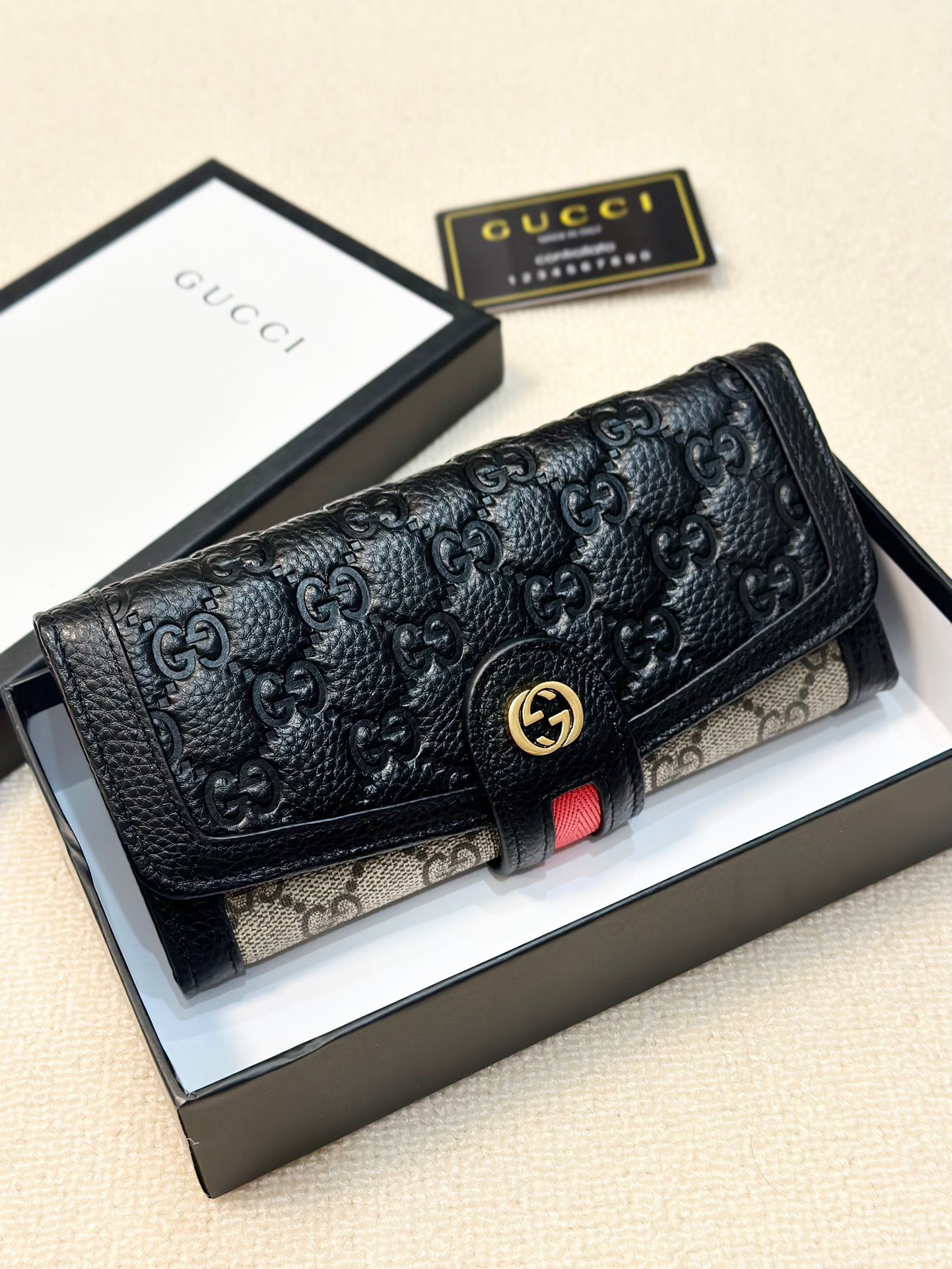GUCCI グッチ 2つ折り財布 黒 ファスナー 19x10 カード収納 - 画像 6