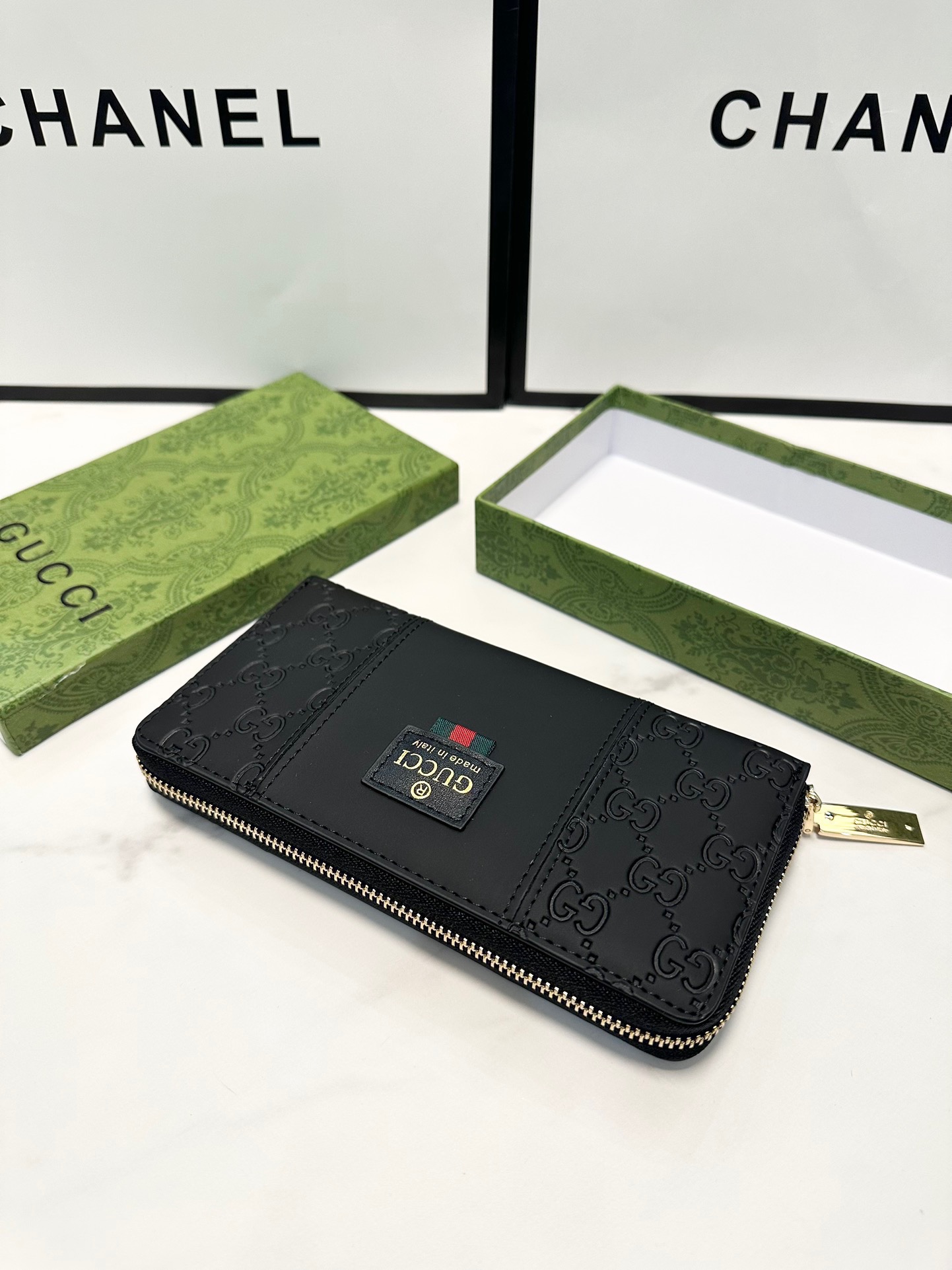 GUCCI グッチ 長財布 P105 ブラック シェル型 専用箱付き - 画像 4