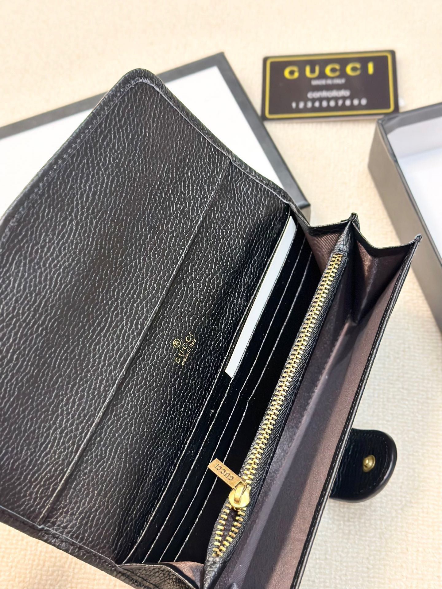 GUCCI グッチ 二つ折り財布 P95 ブラック ファスナー - 画像 9