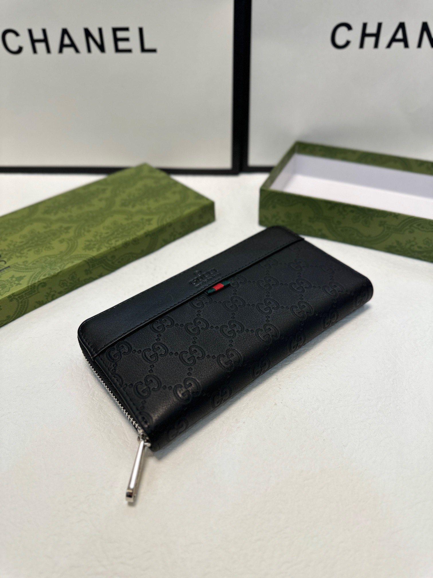 GUCCI グッチ メンズ長財布 ラウンドジップ ブラック - 画像 3