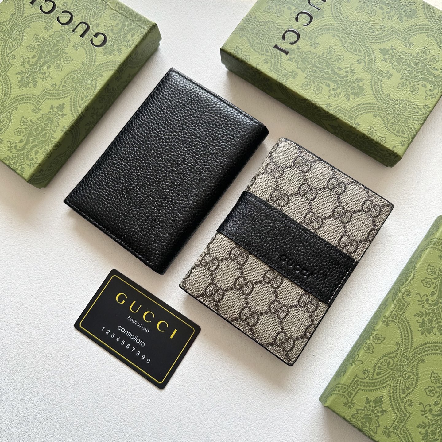 GUCCI グッチ 本革製パスポートケース 黒 10.5x14.5cm 収納力 - 画像 3