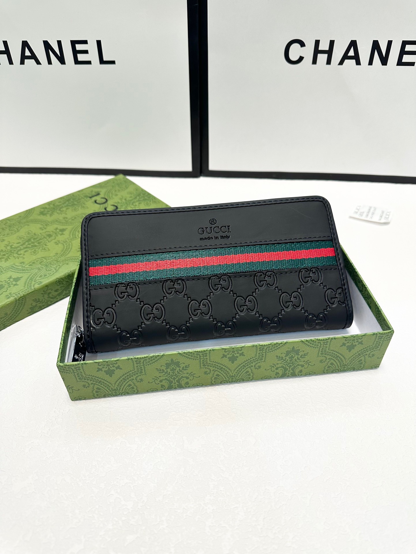 GUCCI グッチ 長財布 ロングウォレット 黒 ブラック 本革仕様 シルバー金具