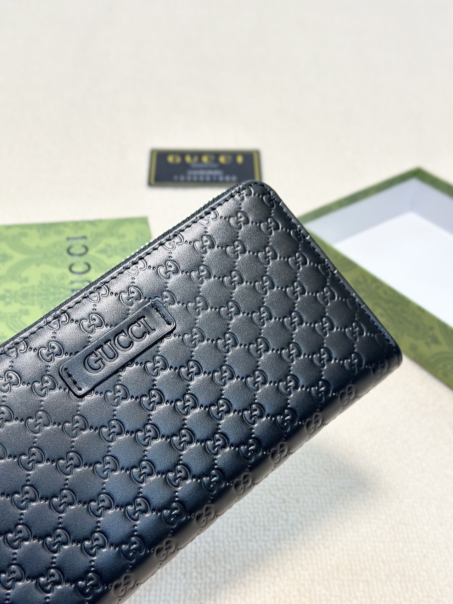 GUCCI グッチ 長財布 ロングジップ 押し込みロゴ ブラック - 画像 5