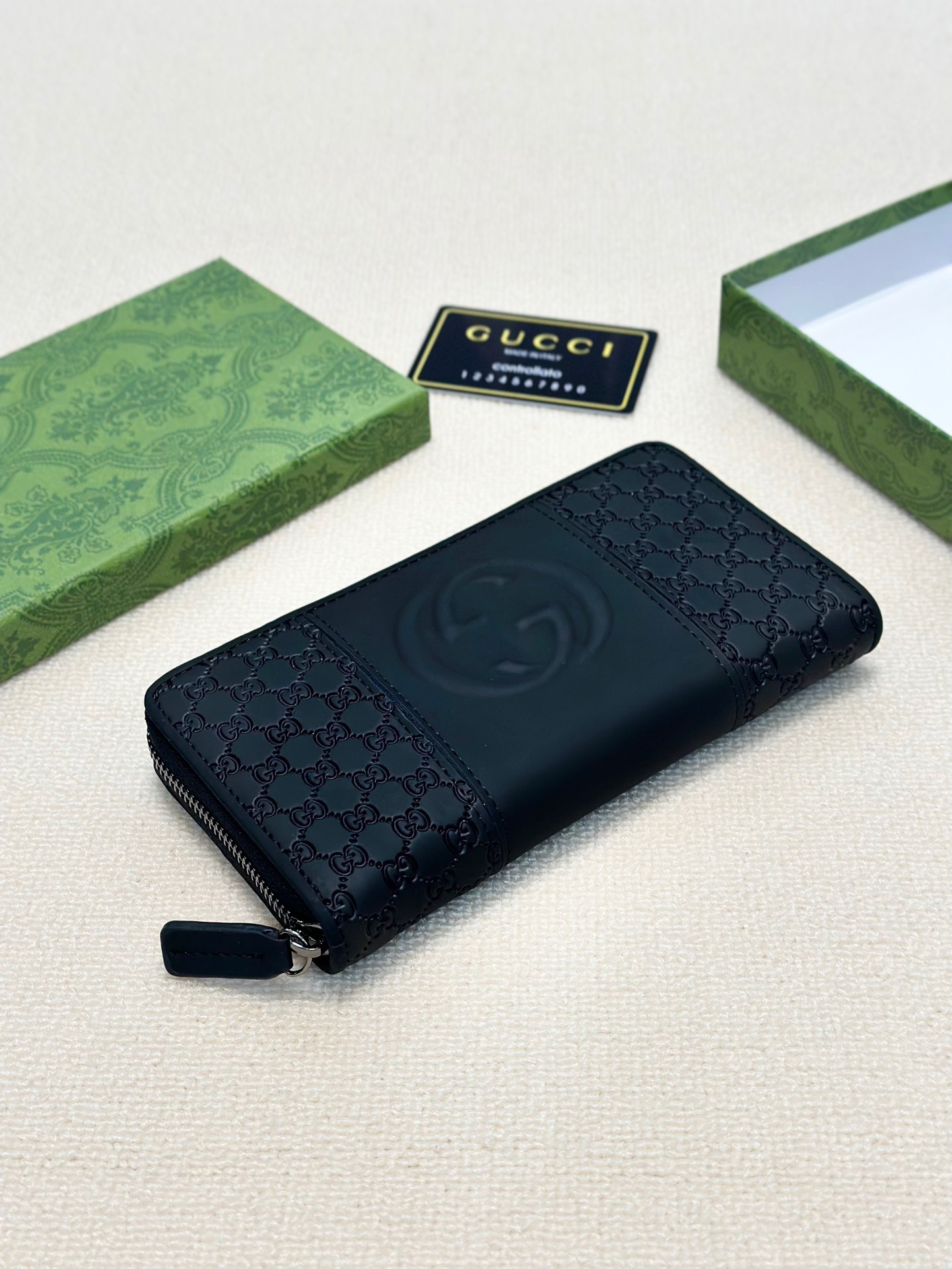 GUCCI グッチ 長財布 グッチ ロングウォレット 黒 ブラック 素材:本革 ミニ財布