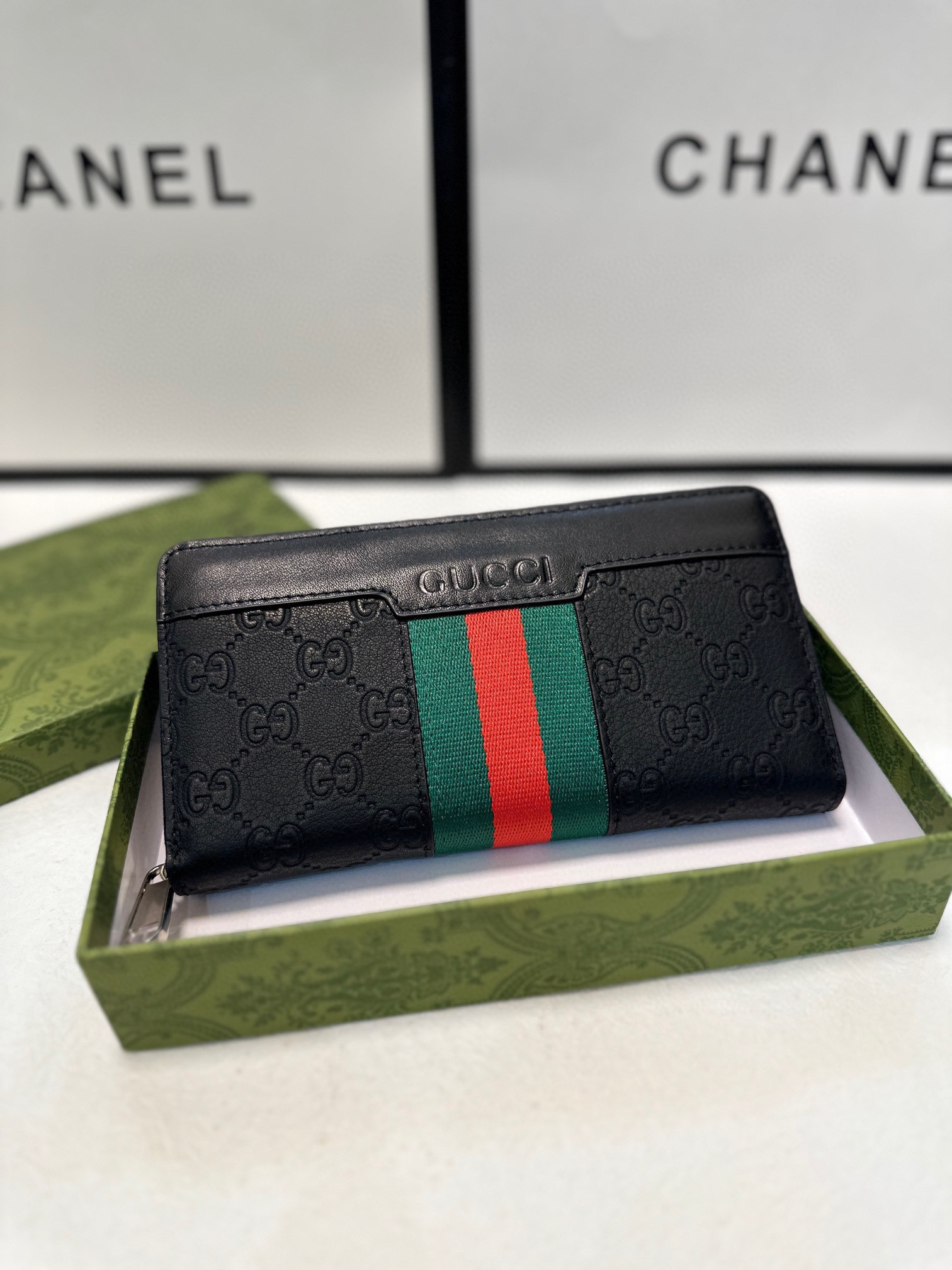 GUCCI グッチ 財布 長財布 メンズ ズッパー付き 本革 21x11cm 黒