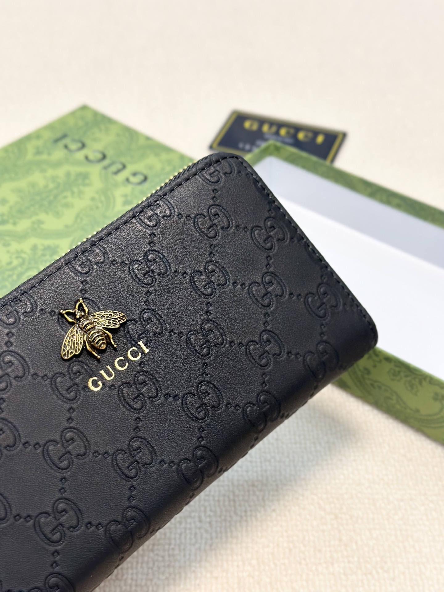 GUCCI グッチ 長財布 本革仕様 ラウンドファスナー 黒 - 画像 5