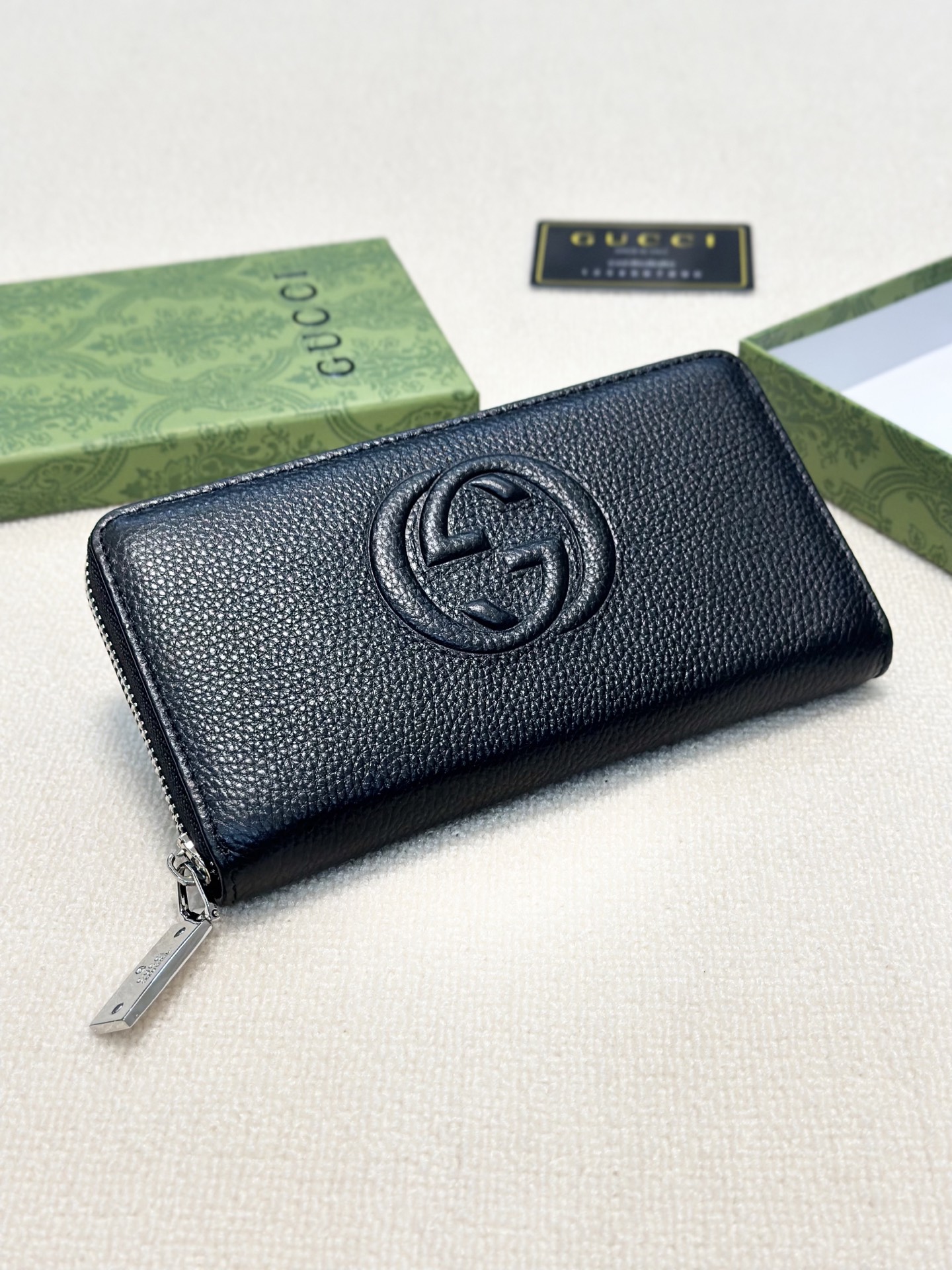 Gucci グッチ ロング財布 本革 21x11cm 一粒押し 多カジン ブラック - 画像 4