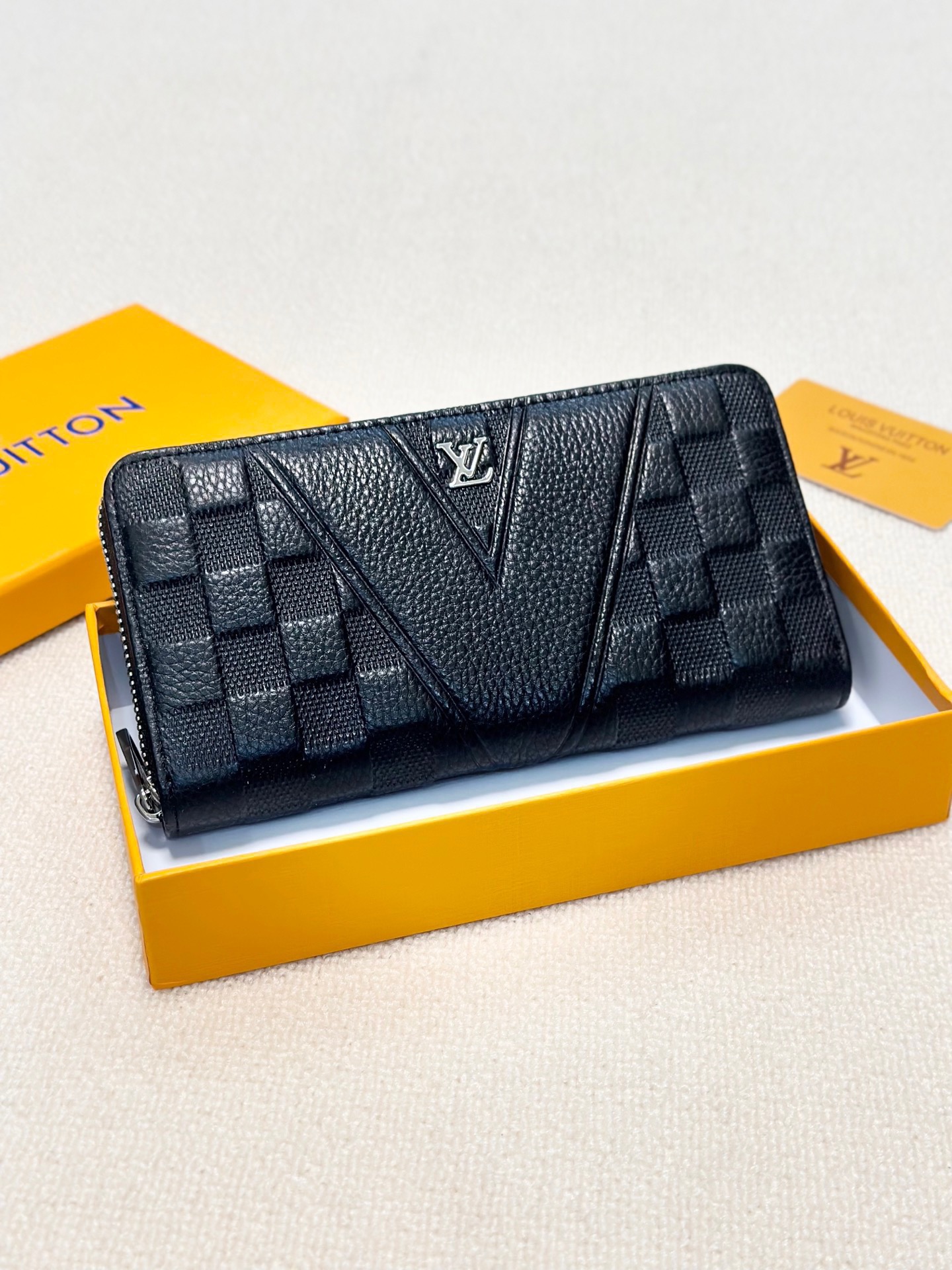 Louis Vuitton ルイヴィトン 長財布 ロングウォレット 黒