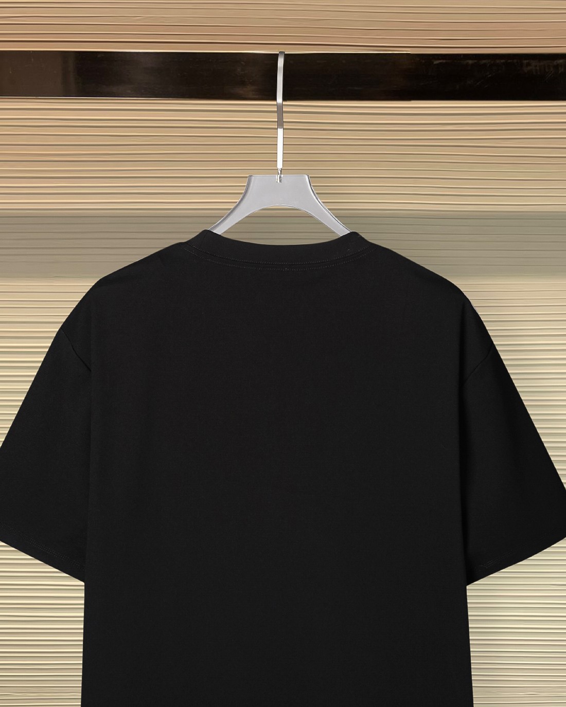 VERSACE ヴェルサーチ 綿100% 半袖Tシャツ ロゴ刺繍 黒 - 画像 4