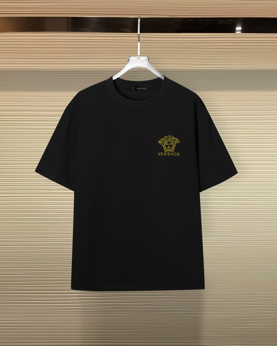 VERSACE ヴェルサーチ 綿100% 半袖Tシャツ メダリア刺繍 黒