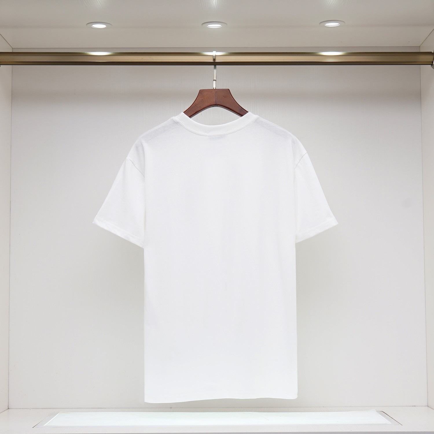 モンクレール MONCLER 半袖シャツ プリントシャツ クルーネックシャツ ブラック ホワイト レッド グリーン ブルー メンズシャツ Tシャツ 2色 - 画像 4