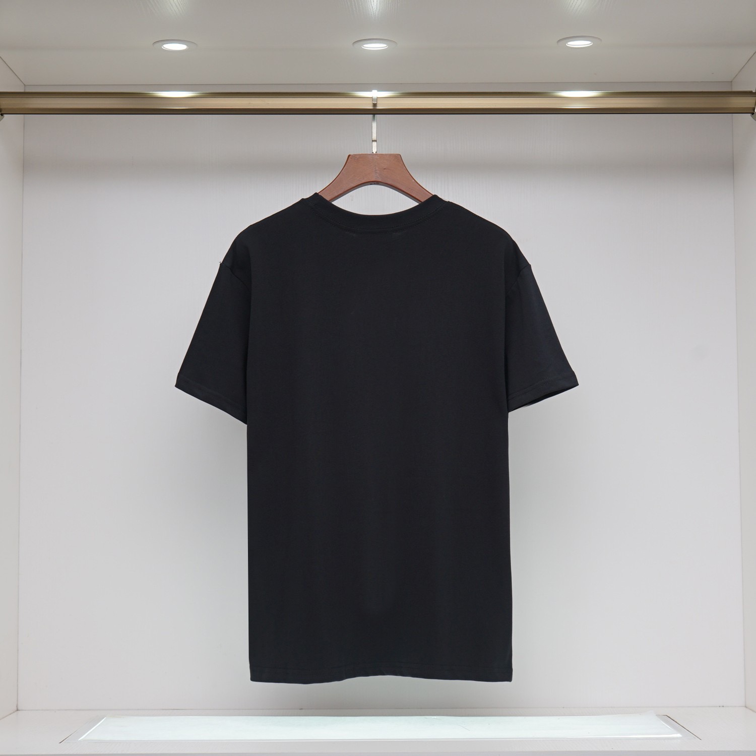 モンクレール　MONCLER　半袖シャツ　プリントシャツ　クルーネックシャツ　ブラック　ホワイト　レッド　グリーン　ブルー　メンズシャツ　Tシャツ　2色 - 画像 7
