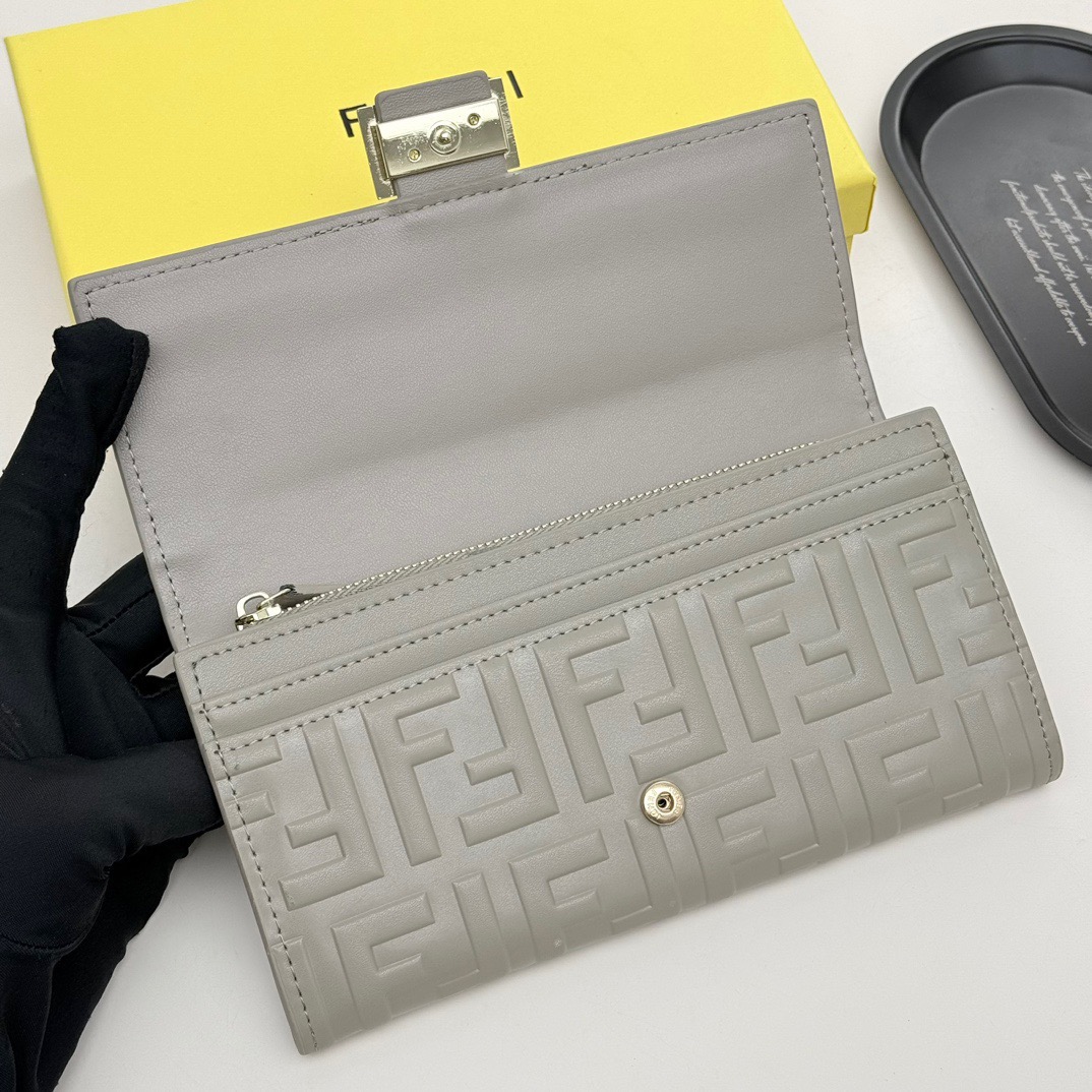 FENDI コピー 長財布 フェンディ モノグラム ファスナー ショルダーバッグ レディース グレー - 画像 7