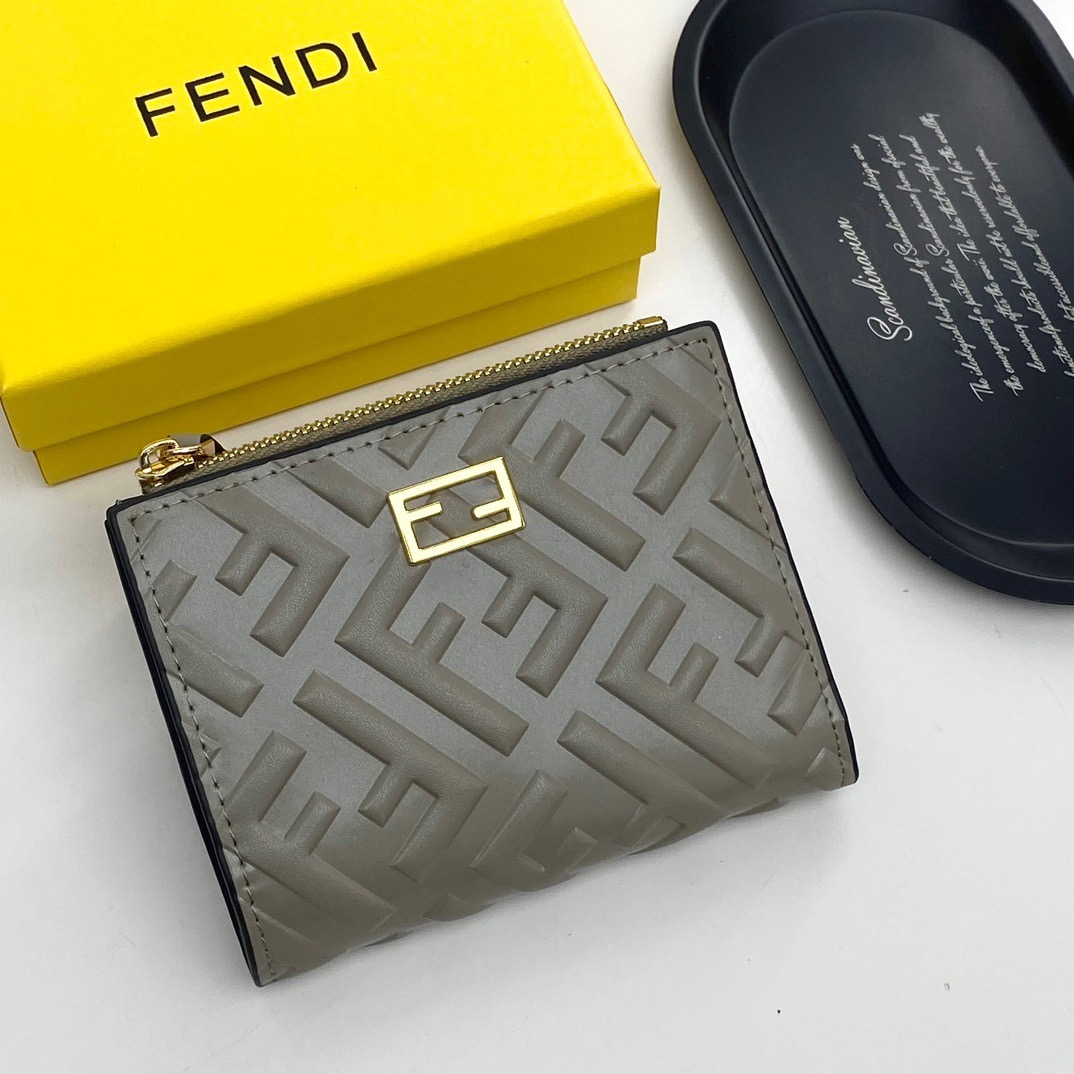 FENDI フェンディ コピー 財布 ミニ財布 ロゴ柄 ジップトップ 黒棕 大象灰